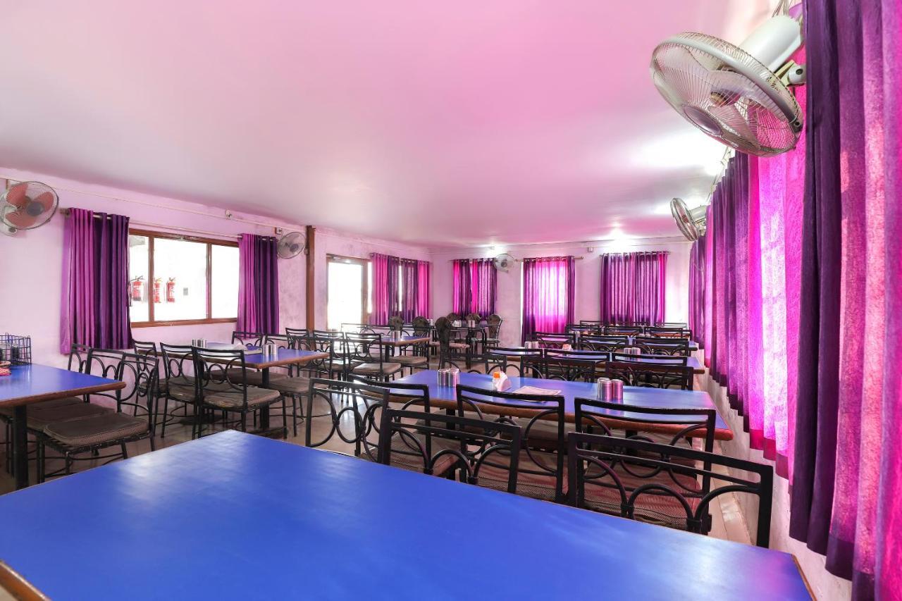 Spot On Hotel Shyam Inn Hālol المظهر الخارجي الصورة